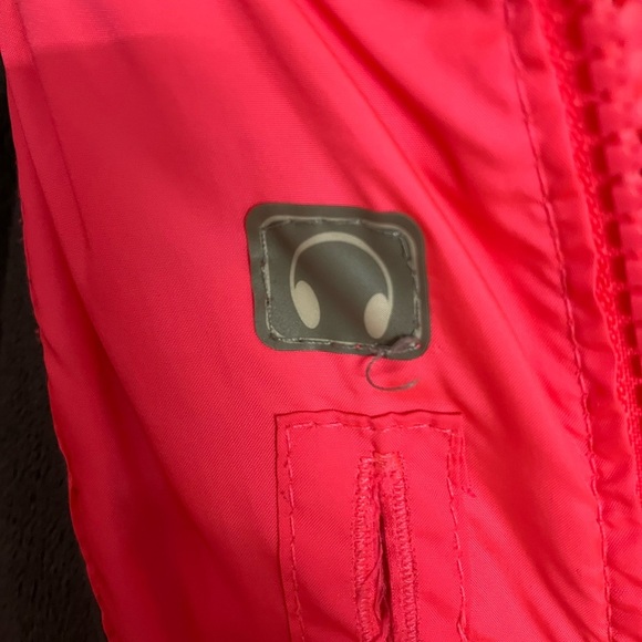 Girl’s Ski/Winter Puffer Jacket/Coat, XL (14-16) Neon Pink/Gray, C9 Champion - Picture 3 of 9
